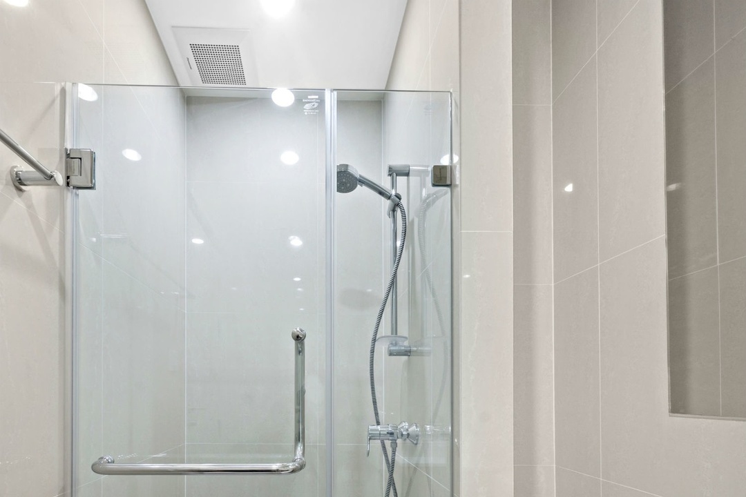 Shower Door Glass Installation